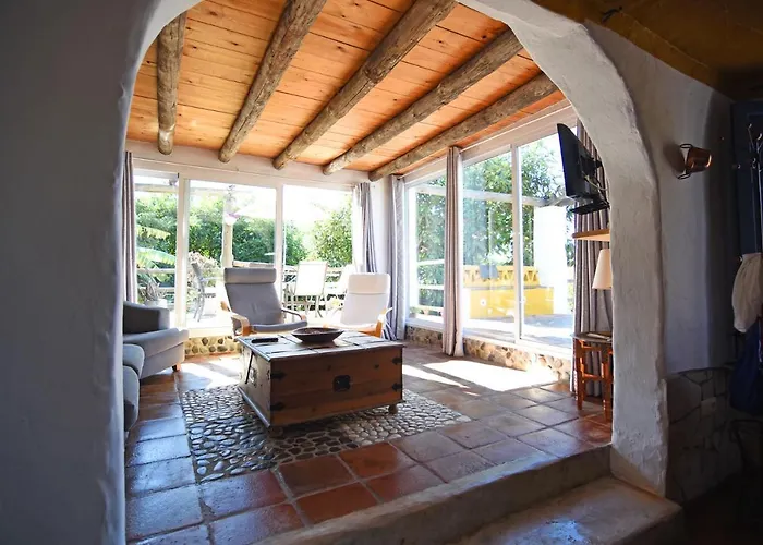 At Short Walk From * 프리질리아나